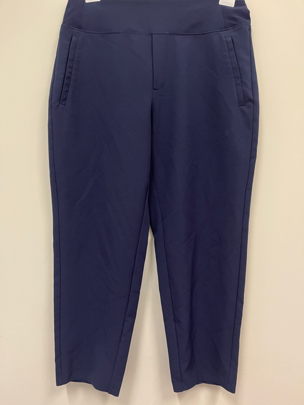 Athleta Women's Navy Straight Leg Athleisure pants size 10/P